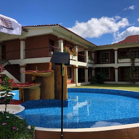 Hotel Arrecife De Coral San Cristóbal de Las Casas Buitenkant foto