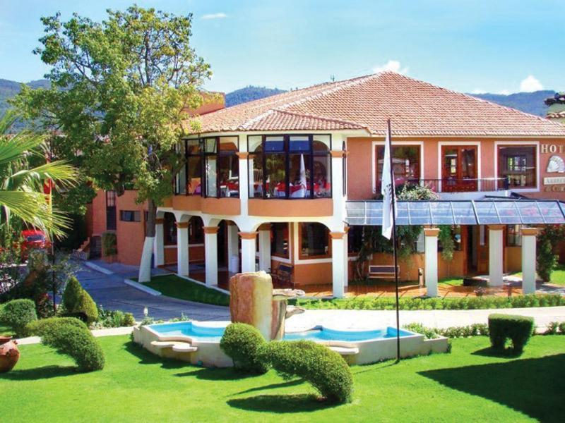 Hotel Arrecife De Coral San Cristóbal de Las Casas Buitenkant foto
