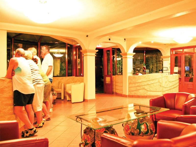 Hotel Arrecife De Coral San Cristóbal de Las Casas Buitenkant foto