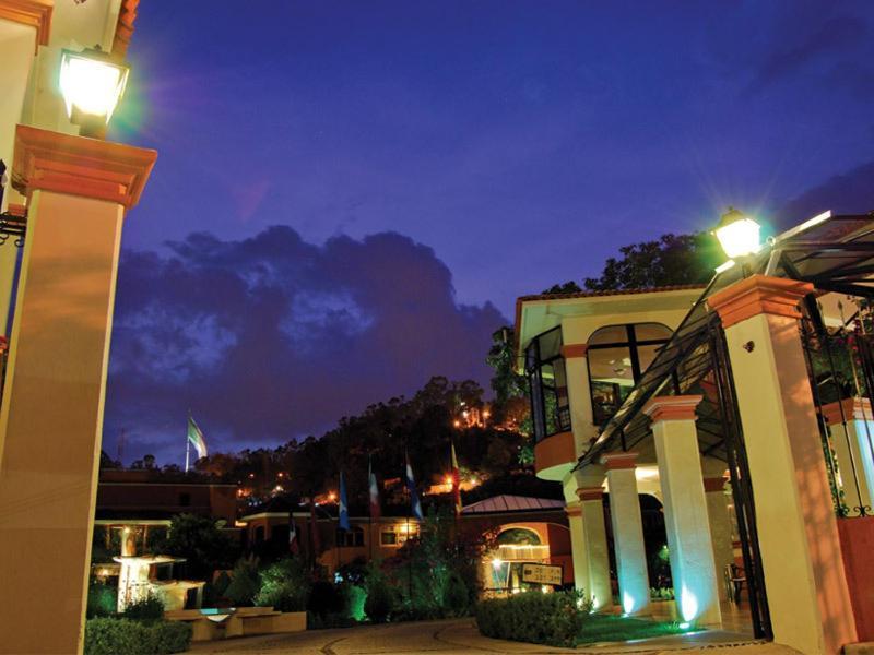 Hotel Arrecife De Coral San Cristóbal de Las Casas Buitenkant foto